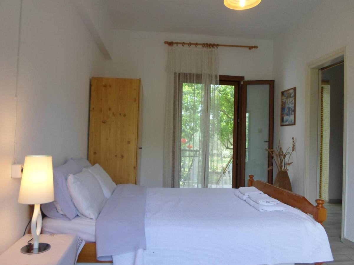 Bozelia Apartments Toroni Luaran gambar