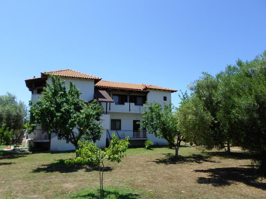 Bozelia Apartments Toroni Luaran gambar