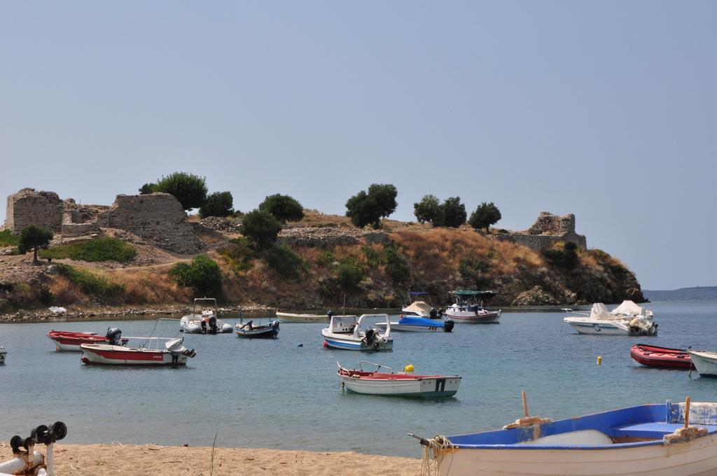 Bozelia Apartments Toroni Luaran gambar